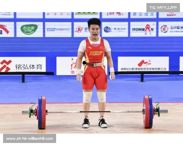 汤加举重选手图伊托阿超越挺举世界纪录成功夺得太平洋运动会三连冠 汤加举重选手图伊托阿超越挺举世界纪录成功夺得太平洋运动会三连冠
